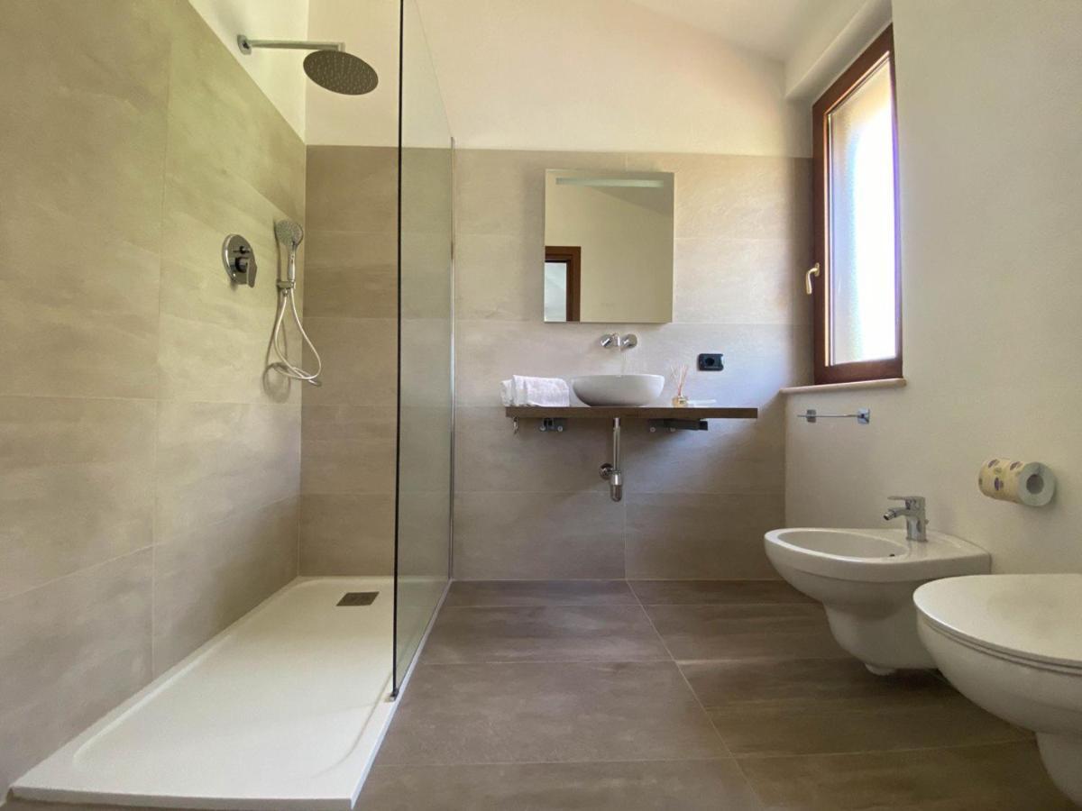 レ・カステッラ Relais Ruggiero Bed & Breakfast エクステリア 写真